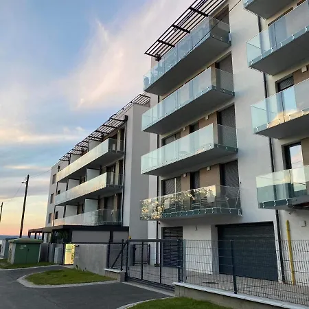 Kristall Apartman # Apartment *